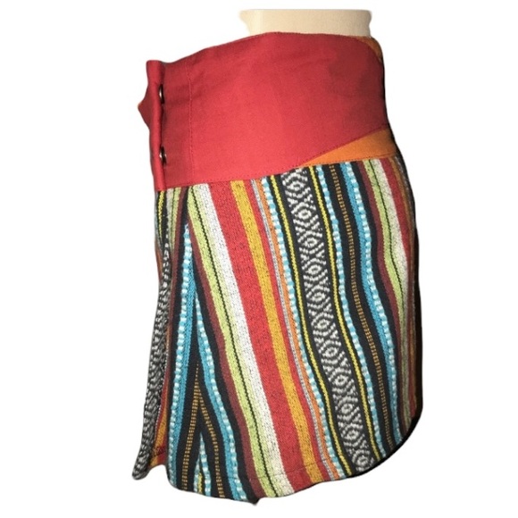 KATHMANDU IMPORTS Nepal festival retro skirt with pockets red multi S - Picture 4 of 11